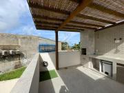 Apartamento com deck particular