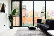 Modern & Bright Luxury London Apartment in Honor Oak Modern & Bright Luxury London Apartment in Honor Oak