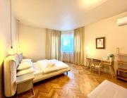 City Center Unirii Square Private rooms with City View - Shared Amenities