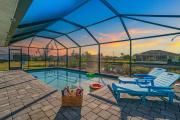 4bd Playhouse in Cape Coral with Heated Pool, 6 bikes, and 2 Kaya