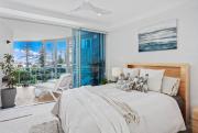 Luxury Beachfront Stay in Kirra
