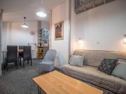 Charmant 2P rénové, proche pistes et télésièges, balcon, casier à skis, quartier calme, 4 pers. - FR-1-356-404