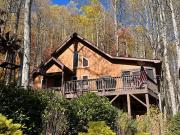 Cabin-Home in Maggie Valley NC-with Heating & AC, WiFi, Fireplace, Full Kitchen