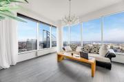 SkyResidence Luxury Apt With Amazing Panoram View