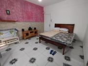 Kit net a uma quadra da praia