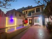 Sunshine villa Near beach Private Pool