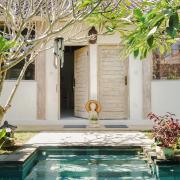 Damai Villa Uluwatu - 4 Rooms with pool near Thomas Beach