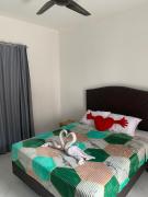 Gili Davidoff Skyline