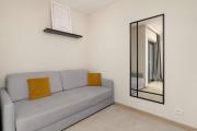 Spacious Studio for 2 People by Noclegi Renters