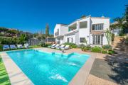 VACATION MARBELLA I Villa Azahar Retreat, Paradise for Golfers, Private Heated Pool, Close to the Best Beaches and High-end Restaurants