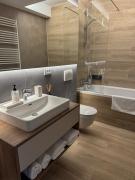 CityScape Blush Pink, Cozy modern apt