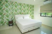 Songbird Suites - Deluxe 2 Bedroom, 2 Bathroom Apt