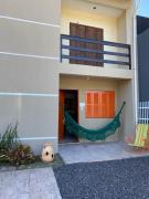 Sobrado Charmoso Beach House com piscina