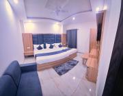 Hotel The Katra Avenue