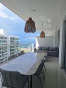 Lujoso apto con vista al mar en Morros Ultra