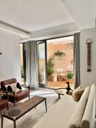 Aesthetic Apartment with Terrace Best Location