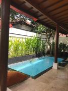 706 Urban Oasis Villa near Airport