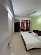 Top Chhatikara Top Chhatikara