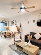 Casa Dharma, Cozy house well located in town