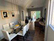 Apartamento 2 quartos com ar-condicionado, sacada com churrasqueira no centro