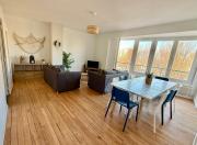 La Criée, un balcon sur le port