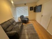 3 Bed Room Spacious lovely family home