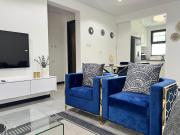 Blue Hue Setlhoa -Gemstone Lifestyle