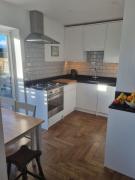Top Hersham