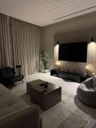 Modern Apartment with Hotel Services in a prime location