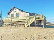 KH4111- The Beach Barn