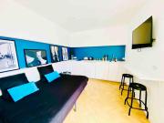 Fully equipped luxury studio Center and beach 5 min away