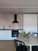 Viihtyisä kaksio keskuskentän vieressä