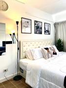 Impact Arena Condo 2Rooms C3 by GoodRoom24