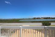 Top Clayton Bay