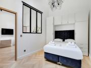 Elegant flat near Champs-Élysées