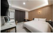 Hwaseong Wall Hotel