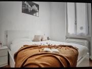 Two-room apartment San Babila Milan