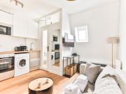 Studio 2P View of the Tour Eiffel Trocadéro