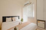 Cozy Studio with Direct Access to Mall at Green Pramuka Apartment By Travelio