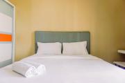 Comfortable and Modern Studio Serpong Greenview Apartment By Travelio