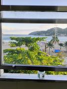 Apartamento de frente a praia com vista para o mar