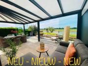 LuxChalet Ferienhaus ELLA mit Aussicht auf die Ijssel im Ferienpark mit Pool und Strand Holland Niederlande