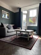 Cartref - Fully equipped and stunning town flat