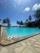 Dada Suites De Luxe Ocean Beachfront B&B
