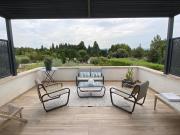 Maison avec ses 2 terrasses et sa piscine