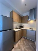 GRAMERCY - SKY-VIEW 1 Bed escape with POOL & SPA Access