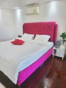 L Pool Villa Jomtien