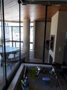 Alugo quarto em cobertura