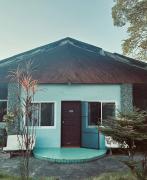 Big Family Bungalow Near Swiming Pool