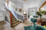 Top Crowthorne